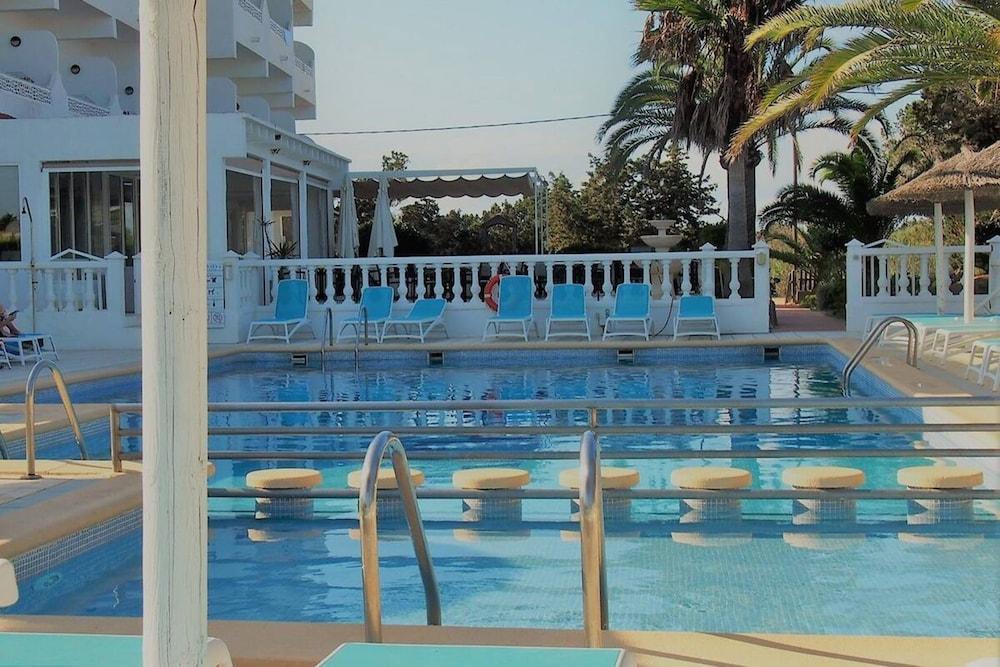 Hotel Lago Playa I Es Pujols Extérieur photo