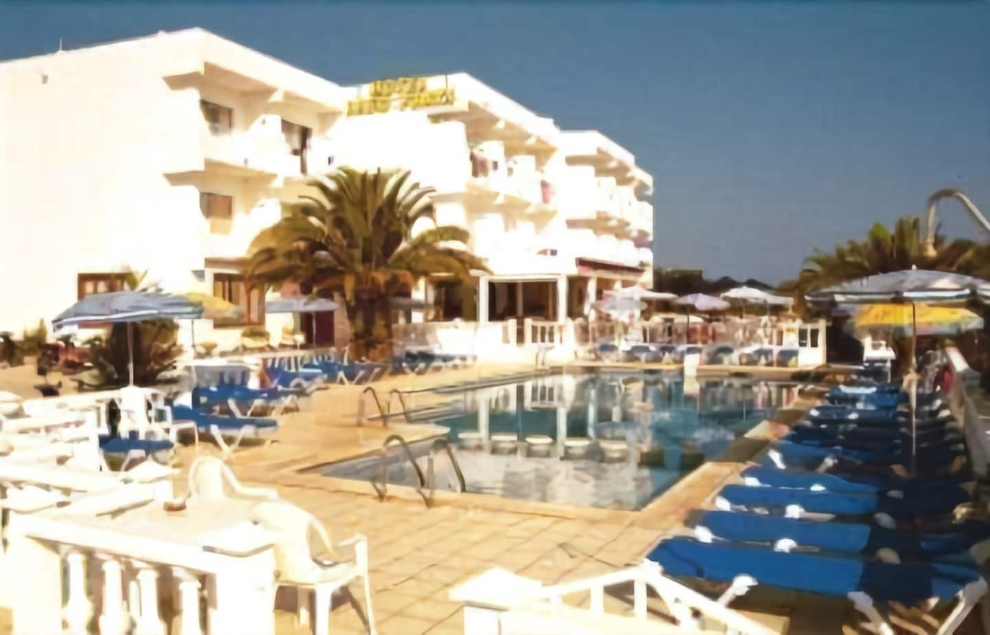 Hotel Lago Playa I Es Pujols Extérieur photo