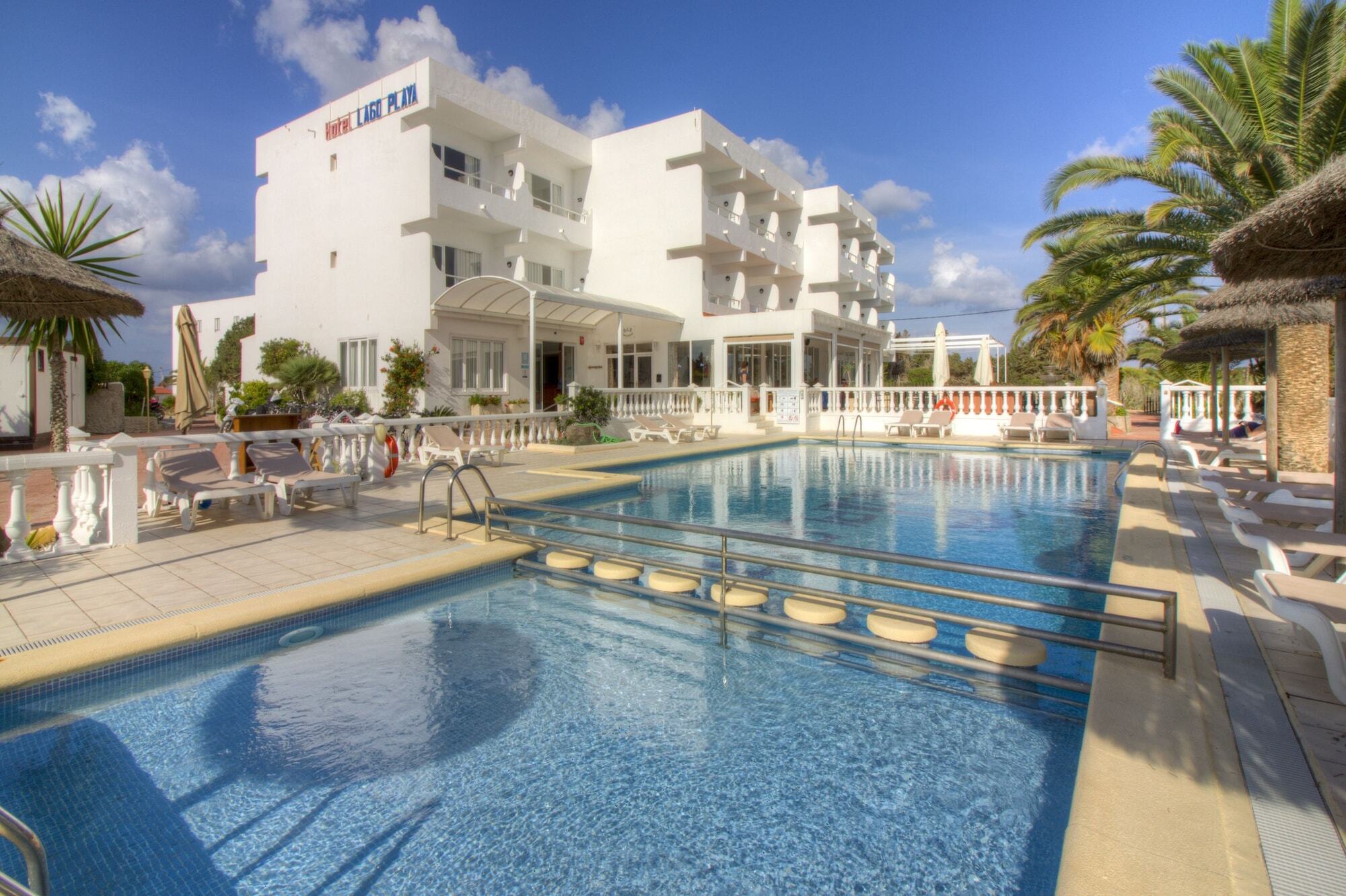 Hotel Lago Playa I Es Pujols Extérieur photo